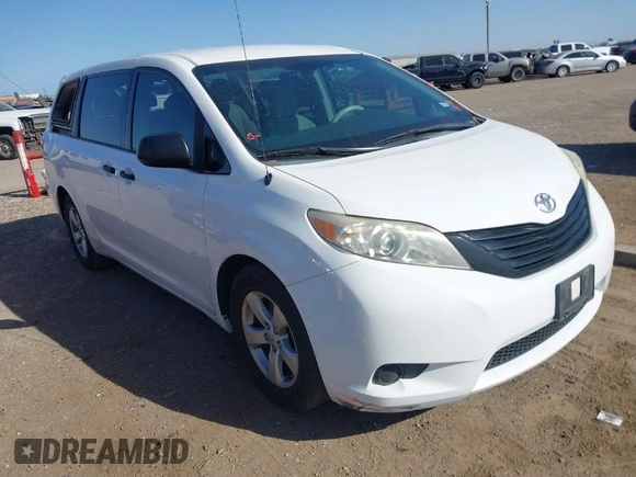 2013 Toyota Sienna L with VIN 5TDZK3DC2DS399410, listed as a IAAI auction lot 41741232 with 158,280 mi miles. Bid and sale history available at carsss.com. Image 1.