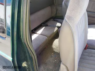 1995 Dodge Dakota with VIN 1B7GL23X3SS144109, listed as a IAAI auction lot 41767996 with 204,670 mi miles. Bid and sale history available at carsss.com. Image 8.