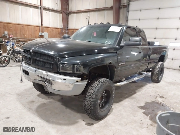 2001 Dodge Ram 2500 with VIN 1B7KF23621J611551, listed as a IAAI auction lot 41624829 with 262,963 mi miles. Bid and sale history available at carsss.com. Image 18.