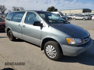 1999 Toyota Sienna CE with VIN 4T3ZF19C6XU098787, listed as a Copart auction lot 47465735 with 176,082 mi miles and Salvage Title. Bid and sale history available at carsss.com. Image 4.