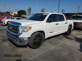 2016 Toyota Tundra SR5 z VIN 5TFEM5F15GX105819, wystawiony jako Copart lot #50968275 z przebiegiem Nie podano mil oraz Szkoda całkowita • Salvage title. Historia ofert i sprzedaży dostępna na DreamBid. Obrazek 1.
