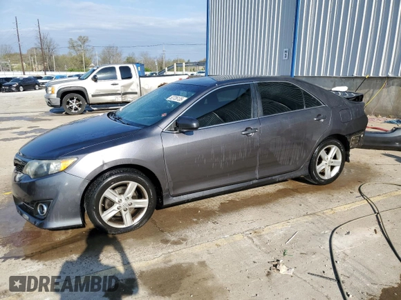 2014 Toyota Camry L with VIN 4T1BF1FK2EU326996, listed as a Copart auction lot 52726135 with 199,098 mi miles and Salvage Title. Bid and sale history available at DreamBid. Image 1.