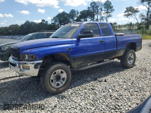 2001 Dodge Ram 2500 with VIN 3B7KF236X1G197808, listed as a Copart auction lot 72450104 with 350,953 mi miles and Salvage Title. Bid and sale history available at carsss.com. Image 1.