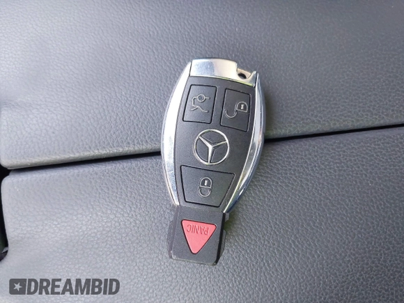 2013 Mercedes-Benz E 350 Luxury with VIN WDDHF5KB7DA694107, listed as a IAAI auction lot 41967966 with 67,348 mi miles and . Bid and sale history available at DreamBid. Image 11.