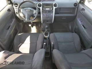 2005 Scion xB with VIN JTLKT334150170816, listed as a Copart auction lot 52103815 with 205,689 mi miles and Salvage Title. Bid and sale history available at carsss.com. Image 8.