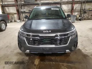 2024 Kia Seltos SX with VIN KNDETCA73R7622283, listed as a Copart auction lot 50355475 with 19,837 mi miles and Salvage title. Bid and sale history available at DreamBid. Image 5.