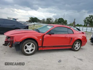2004 Ford Mustang Standard z VIN 1FAFP40624F233808, wystawiony jako Copart lot #67002074 z przebiegiem 151 744 mil mil oraz Szkoda całkowita • Salvage title. Historia ofert i sprzedaży dostępna na DreamBid. Obrazek 1.