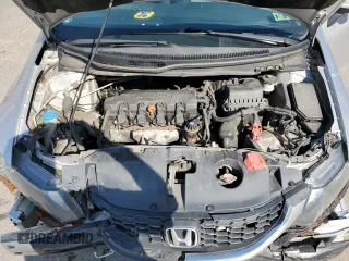 2015 Honda Civic SE z VIN 19XFB2F77FE246287, wystawiony jako Copart lot #56476495 z przebiegiem 218 009 mil mil oraz Szkoda całkowita • Salvage title. Historia ofert i sprzedaży dostępna na DreamBid. Obrazek 11.