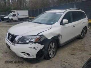 2016 Nissan Pathfinder SV with VIN 5N1AR2MM8GC623289, listed as a Copart auction lot 52255355 with 98,997 mi miles and Salvage title. Bid and sale history available at DreamBid. Image 1.