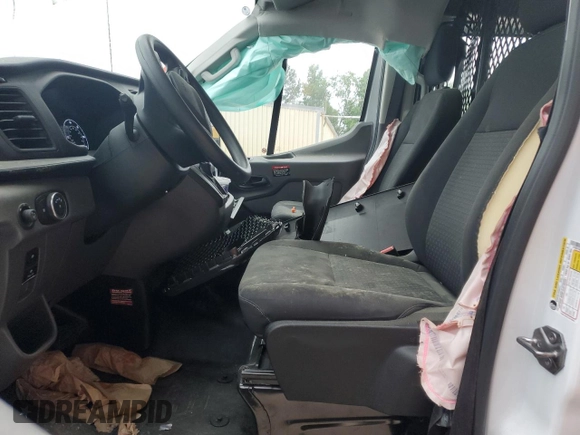 2024 Ford Transit Cargo с VIN 1FTBR1Y89RKA87462, выставлен на аукционе Copart как лот 59623925 с пробегом 9 382 миль миль и Списание • Salvage title. История ставок и продаж доступна на DreamBid. Изображение 7.