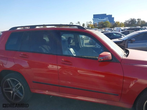 2014 Mercedes-Benz GLK-Class GLK 350 with VIN WDCGG8JB2EG296740, listed as a IAAI auction lot 41333413 with NaN miles. Bid and sale history available at carsss.com. Image 14.