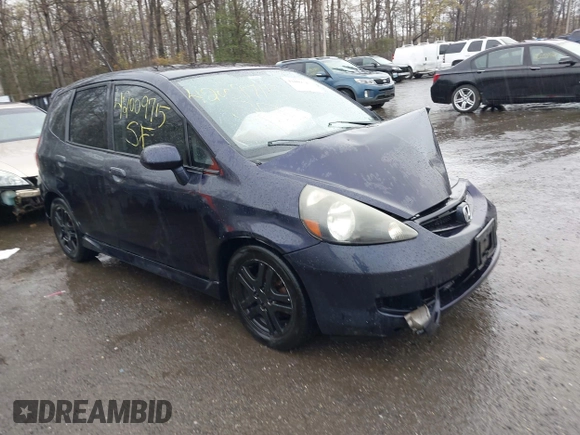2008 Honda Fit Sport with VIN JHMGD38698S058474, listed as a IAAI auction lot 42009715 with 1 mi miles. Bid and sale history available at carsss.com. Image 1.