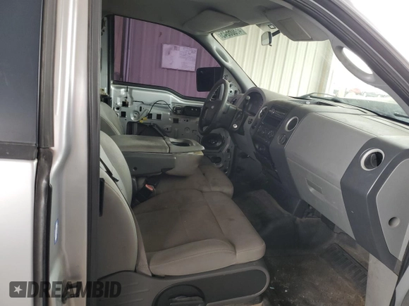 2005 Ford F-150 STX with VIN 1FTRX12W35FA24257, listed as a Copart auction lot 46806645 with 203,772 mi miles and Clean Title. Bid and sale history available at carsss.com. Image 10.
