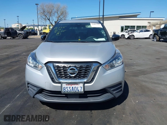 2020 Nissan Kicks S с VIN 3N1CP5BV5LL518629, выставлен на аукционе IAAI как лот 42003304 с пробегом 64 780 миль миль и . История ставок и продаж доступна на DreamBid. Изображение 13.