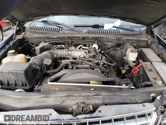 2005 Ford Explorer XLT с VIN 1FMZU63W75ZA13051, выставлен на аукционе Copart как лот 73526184 с пробегом Не указан миль и Списание • Salvage title. История ставок и продаж доступна на DreamBid. Изображение 12.