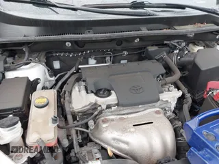 2017 Toyota RAV4 SE z VIN 2T3JFREV3HW695013, wystawiony jako IAAI lot #42232518 z przebiegiem 68 454 mil mil oraz . Historia ofert i sprzedaży dostępna na DreamBid. Obrazek 10.
