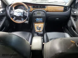 2005 Jaguar X-Type 3.0L with VIN SAJWA51A25WE46915, listed as a Copart auction lot 75556764 with 0 mi miles and Non Repairable. Bid and sale history available at carsss.com. Image 8.