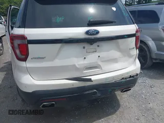2016 Ford Explorer Sport z VIN 1FM5K8GT8GGA23182, wystawiony jako IAAI lot #42479915 z przebiegiem 160 099 mil mil oraz . Historia ofert i sprzedaży dostępna na DreamBid. Obrazek 6.