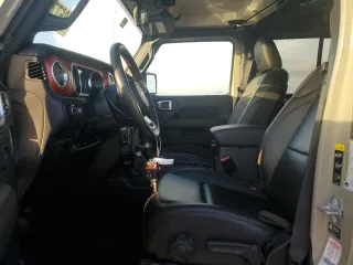 2022 Jeep Gladiator Rubicon z VIN 1C6JJTBG3NL174980, wystawiony jako Copart lot #85774884 z przebiegiem Nie podano mil oraz Nie do naprawy • Non repairable. Historia ofert i sprzedaży dostępna na DreamBid. Obrazek 7.