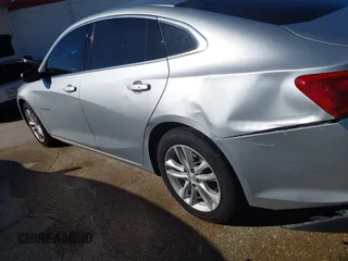 2018 Chevrolet Malibu LT z VIN 1G1ZD5ST4JF244922, wystawiony jako IAAI lot #42218808 z przebiegiem 119 042 mil mil oraz . Historia ofert i sprzedaży dostępna na DreamBid. Obrazek 14.