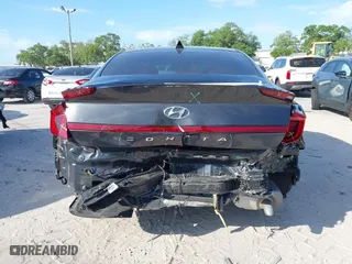 2020 Hyundai Sonata SE with VIN 5NPEG4JA0LH053904, listed as a IAAI auction lot 41908490 with 40,395 mi miles. Bid and sale history available at carsss.com. Image 17.