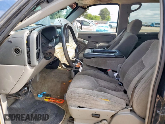 2004 Chevrolet Suburban LS with VIN 3GNEC16Z34G128184, listed as a Copart auction lot 60914515 with Not provided miles and Salvage title. Bid and sale history available at DreamBid. Image 7.