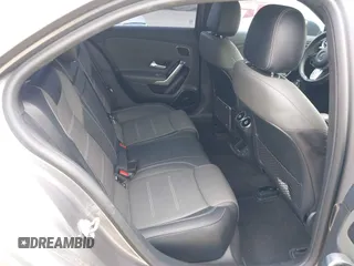 2020 Mercedes-Benz A 220 z VIN W1K3G4EBXLJ231762, wystawiony jako IAAI lot #42010712 z przebiegiem 44 325 mil mil oraz . Historia ofert i sprzedaży dostępna na DreamBid. Obrazek 8.