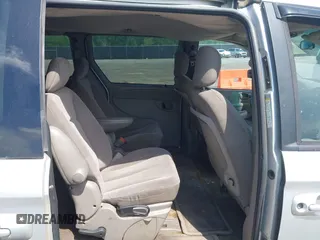 2002 Dodge Caravan Sport with VIN 2B4GP44362R699632, listed as a IAAI auction lot 42088557 with 237,844 mi miles. Bid and sale history available at carsss.com. Image 8.