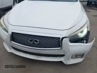2015 Infiniti Q50 Premium with VIN JN1BV7AP6FM342619, listed as a IAAI auction lot 41871222 with 162,873 mi miles. Bid and sale history available at carsss.com. Image 6.