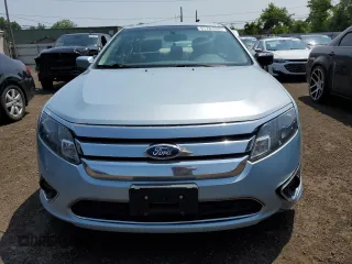2011 Ford Fusion Hybrid with VIN 3FADP0L33BR117387, listed as a Copart auction lot 61782605 with 151,617 mi miles and Salvage title. Bid and sale history available at DreamBid. Image 5.