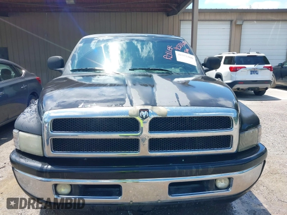 1999 Dodge 1500 z VIN 1B7HC16Y0XS201005, wystawiony jako IAAI lot #42373300 z przebiegiem Nie podano mil oraz . Historia ofert i sprzedaży dostępna na DreamBid. Obrazek 6.