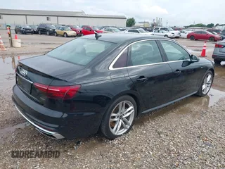 2023 Audi A4 S line Premium Plus z VIN WAUEAAF47PN009534, wystawiony jako IAAI lot #42373621 z przebiegiem 38 212 mil mil oraz . Historia ofert i sprzedaży dostępna na DreamBid. Obrazek 4.