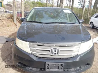 2013 Honda Odyssey Touring with VIN 5FNRL5H96DB003796, listed as a IAAI auction lot 41828376 with 6,308 mi miles and . Bid and sale history available at carsss.com. Image 12.