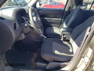 2015 Jeep Patriot Sport с VIN 1C4NJRBB5FD283776, выставлен на аукционе Copart как лот 46295015 с пробегом 115 108 миль миль и Списание • Salvage title. История ставок и продаж доступна на DreamBid. Изображение 7.