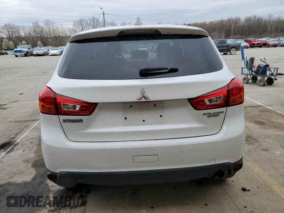 2017 Mitsubishi Outlander ES z VIN JA4AP3AU5HZ067293, wystawiony jako Copart lot #51061615 z przebiegiem 142 612 mil mil oraz Szkoda całkowita • Salvage title. Historia ofert i sprzedaży dostępna na DreamBid. Obrazek 6.