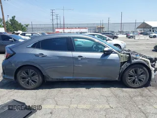 2018 Honda Civic EX z VIN SHHFK7H51JU422678, wystawiony jako IAAI lot #42453435 z przebiegiem 124 690 mil mil oraz . Historia ofert i sprzedaży dostępna na DreamBid. Obrazek 14.