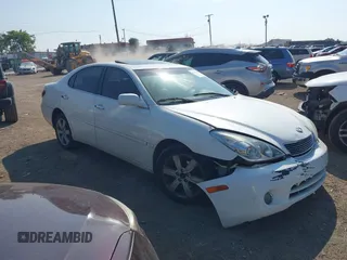 2005 Lexus ES 350 with VIN JTHBA30G355093173, listed as a IAAI auction lot 42563788 with 181,313 mi miles and . Bid and sale history available at DreamBid. Image 1.
