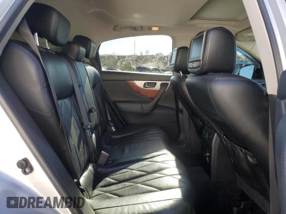2016 Infiniti QX70 with VIN JN8CS1MW5GM750058, listed as a Copart auction lot 47272935 with 82,155 mi miles and Salvage Title. Bid and sale history available at DreamBid. Image 11.