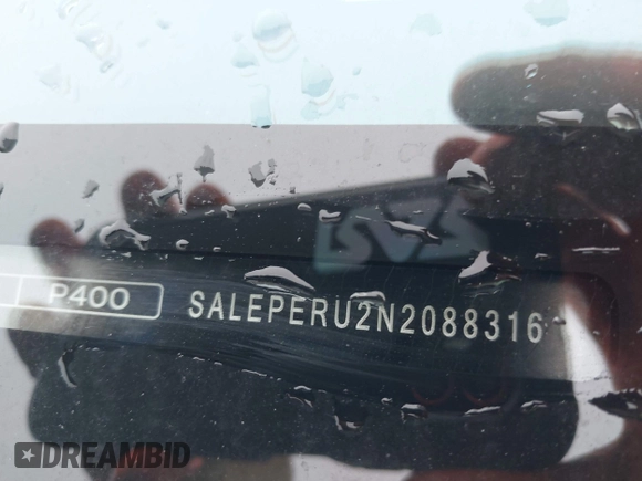 2022 Land Rover Defender SE z VIN SALEPERU2N2088316, wystawiony jako IAAI lot #42151109 z przebiegiem 26 438 mil mil oraz . Historia ofert i sprzedaży dostępna na DreamBid. Obrazek 17.