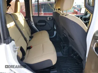 2020 Jeep Wrangler Unlimited Sport Altitude with VIN 1C4HJXDG0LW201057, listed as a Copart auction lot 86250234 with 38,237 mi miles and Salvage title. Bid and sale history available at DreamBid. Image 11.