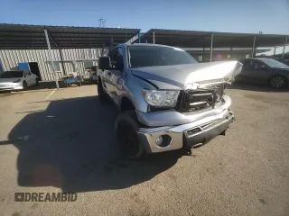 2013 Toyota Tundra с VIN 5TFDY5F10DX284847, выставлен на аукционе Copart как лот 52356135 с пробегом 80 774 миль миль и Списание • Salvage title. История ставок и продаж доступна на DreamBid. Изображение 10.