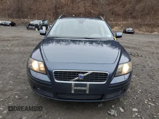 2005 Volvo V50 with VIN YV1MJ682X52090125, listed as a Copart auction lot 85632814 with 140,206 mi miles and Salvage Title. Bid and sale history available at carsss.com. Image 5.