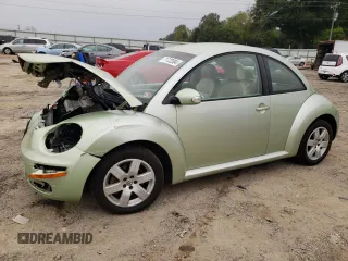 2007 Volkswagen Beetle with VIN 3VWPW31C37M513416, listed as a Copart auction lot 71722004 with 142,786 mi miles and Salvage Title. Bid and sale history available at DreamBid. Image 1.