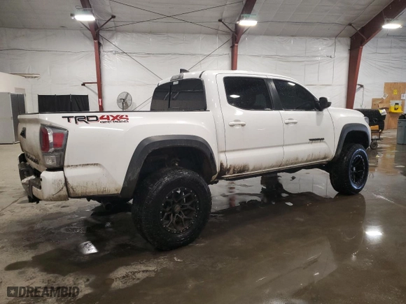 2021 Toyota Tacoma 4WD SR with VIN 5TFCZ5AN4MX258934, listed as a Copart auction lot 44678685 with 80,991 mi miles and Non Repairable. Bid and sale history available at carsss.com. Image 3.