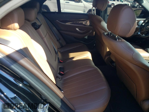 2017 Mercedes-Benz E-Class E 300 Luxury with VIN WDDZF4KB1HA053166, listed as a Copart auction lot 60332802 with 59,835 mi miles. Bid and sale history available at carsss.com. Image 6.