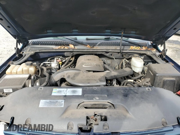 2005 Chevrolet Suburban LS with VIN 3GNFK16Z65G261496, listed as a Copart auction lot 80455624 with 139,102 mi miles and Salvage Title. Bid and sale history available at carsss.com. Image 12.