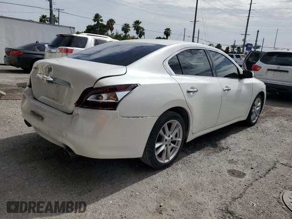 2013 Nissan Maxima SV z VIN 1N4AA5AP7DC804140, wystawiony jako Copart lot #62725345 z przebiegiem 123 264 mil mil oraz Szkoda całkowita • Salvage title. Historia ofert i sprzedaży dostępna na DreamBid. Obrazek 3.