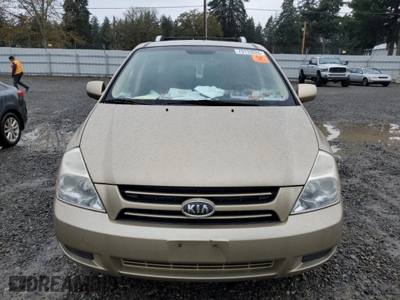 2007 Kia Sedona with VIN KNDMB133676124966, listed as a Copart auction lot 79133024 with 0 mi miles and Salvage Title. Bid and sale history available at carsss.com. Image 5.