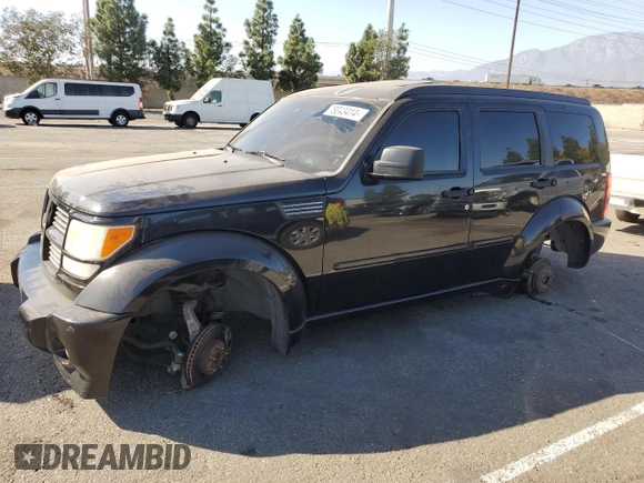 2008 Dodge Nitro R/T z VIN 1D8GT58608W117230, wystawiony jako Copart lot #78043414 z przebiegiem 172 066 mil mil oraz Szkoda całkowita • Salvage title. Historia ofert i sprzedaży dostępna na DreamBid. Obrazek 1.