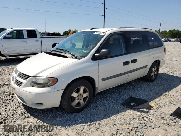 2007 Dodge Grand Caravan SE with VIN 1D4GP24R97B131542, listed as a Copart auction lot 52288185 with 203,695 mi miles and Salvage Title. Bid and sale history available at DreamBid. Image 1.